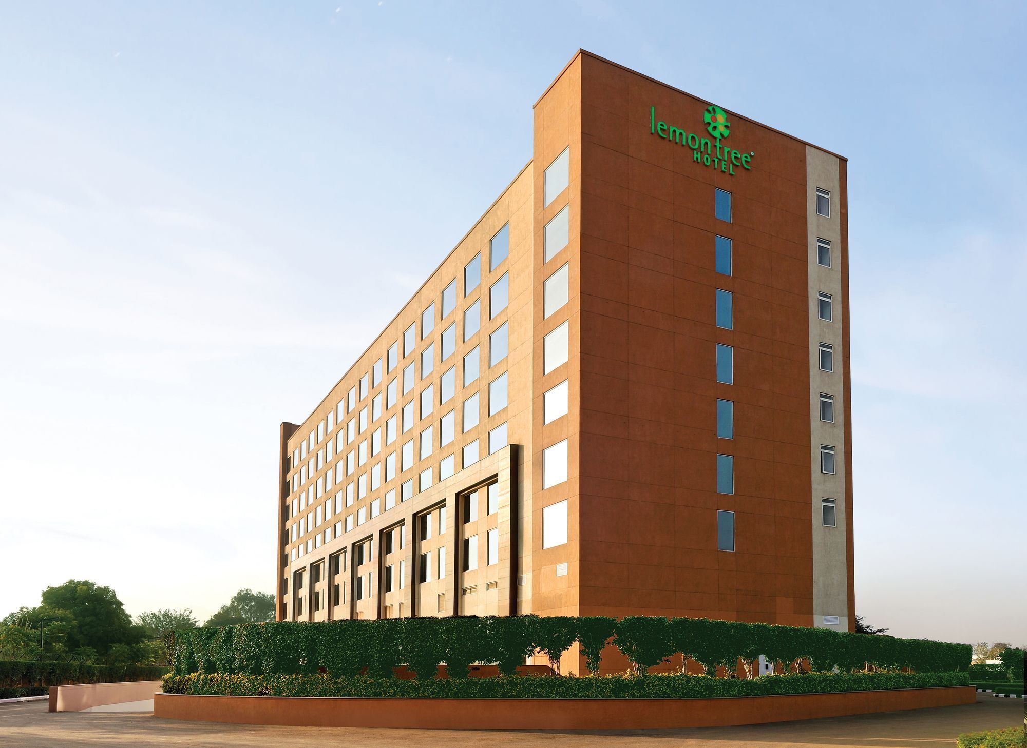גורגאון Lemon Tree Hotel Sohna Road מראה חיצוני תמונה