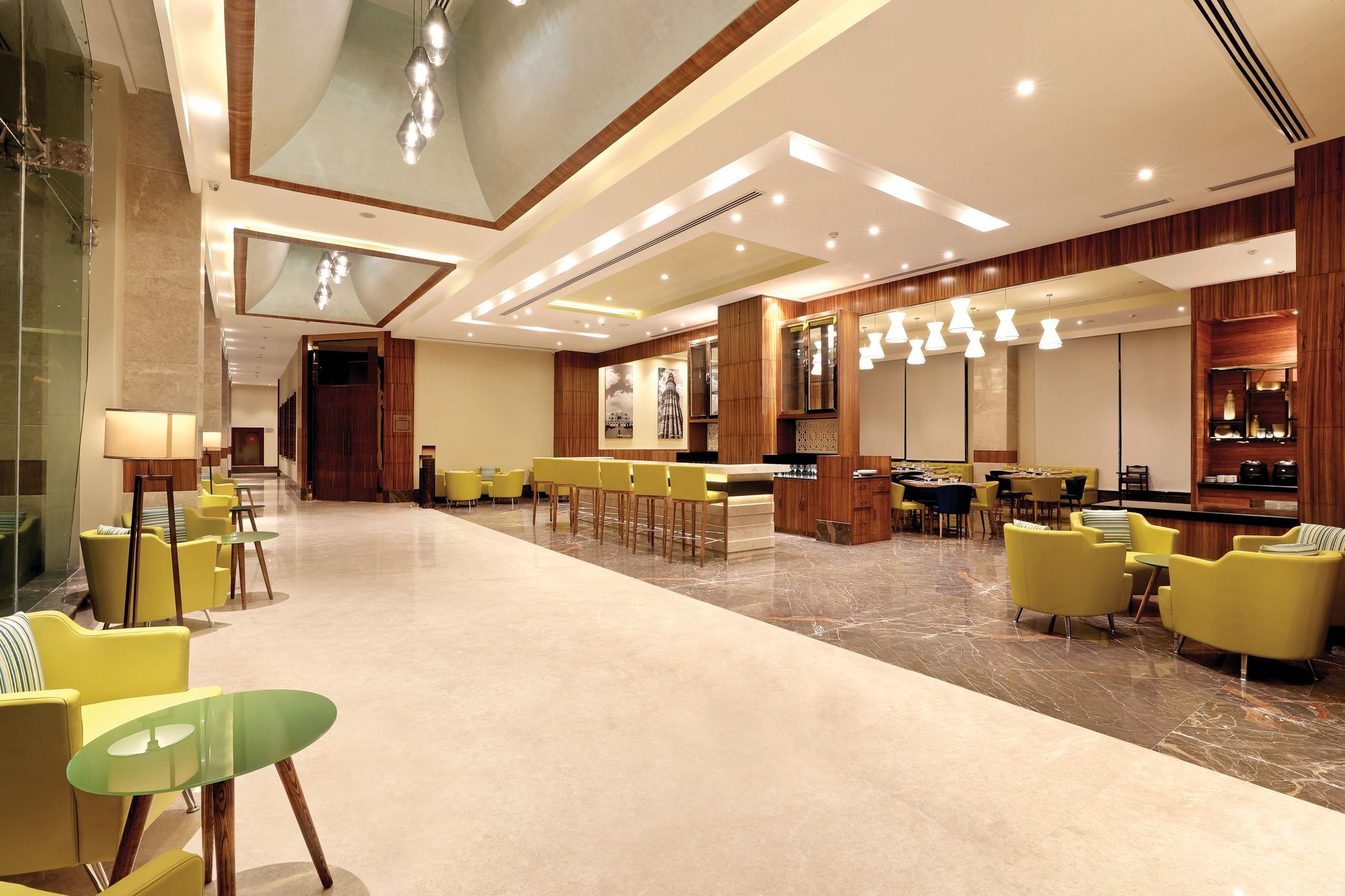 גורגאון Lemon Tree Hotel Sohna Road מראה חיצוני תמונה